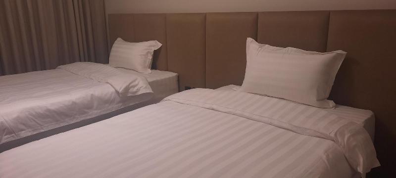 Golden New Quraish Jeddah - Oda