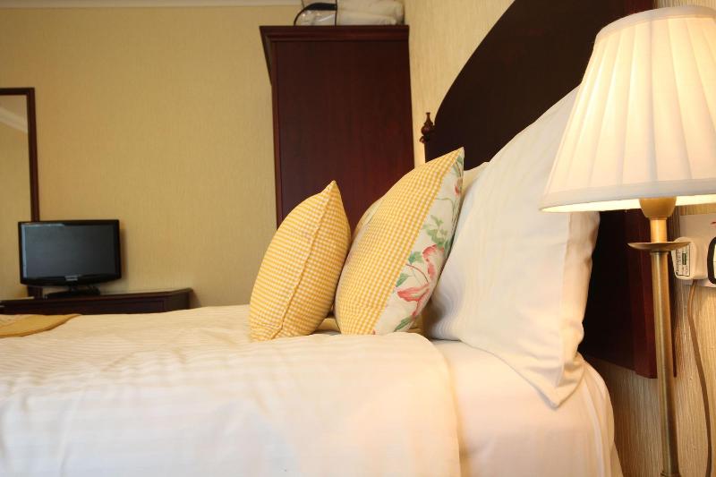 Strathburn Hotel Inverurie by Compass Hospitality - Oda