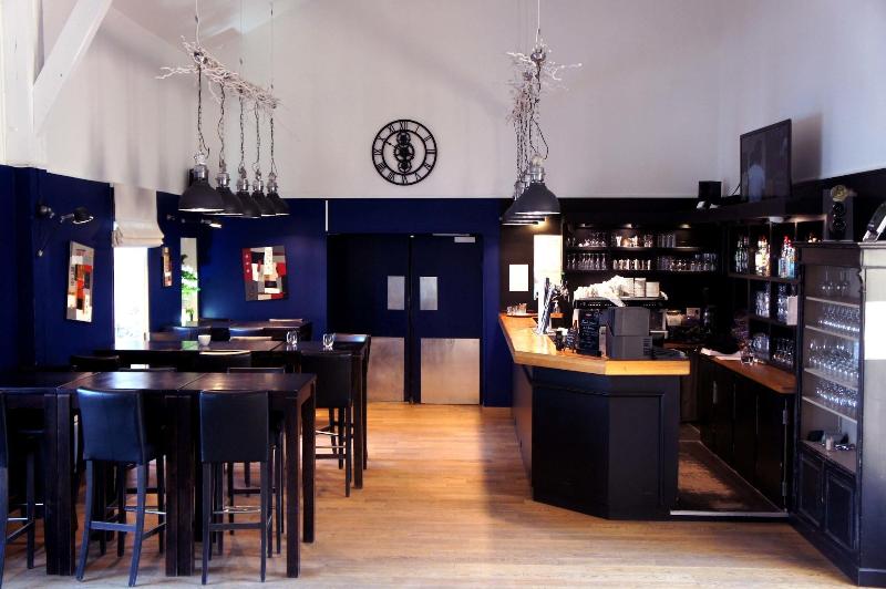 Hotel Les Suites De Cra Cy - Bar