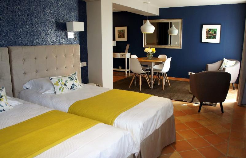 Hotel Les Suites De Cra Cy - Oda