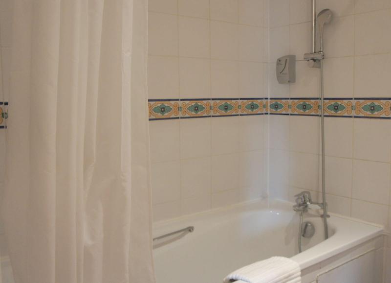 Hotel Les Suites De Cra Cy - Oda