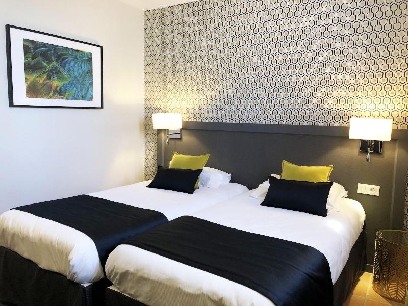 Hotel Les Suites De Cra Cy - Oda