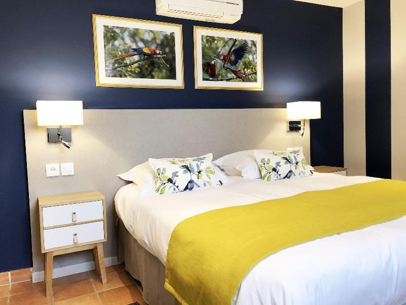 Hotel Les Suites De Cra Cy - Oda
