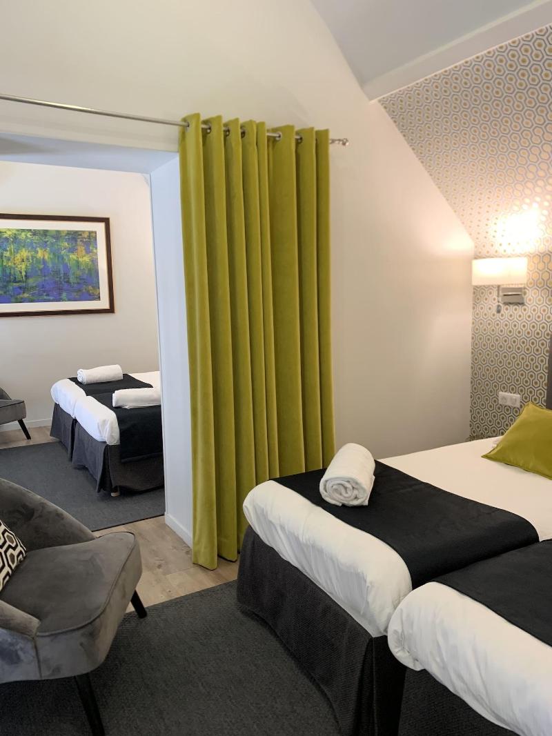 Hotel Les Suites De Cra Cy - Oda