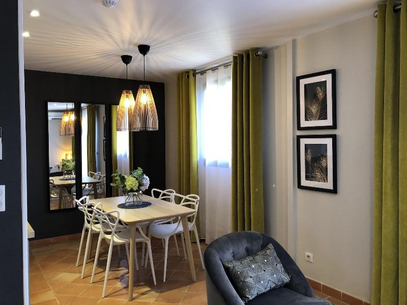 Hotel Les Suites De Cra Cy - Oda