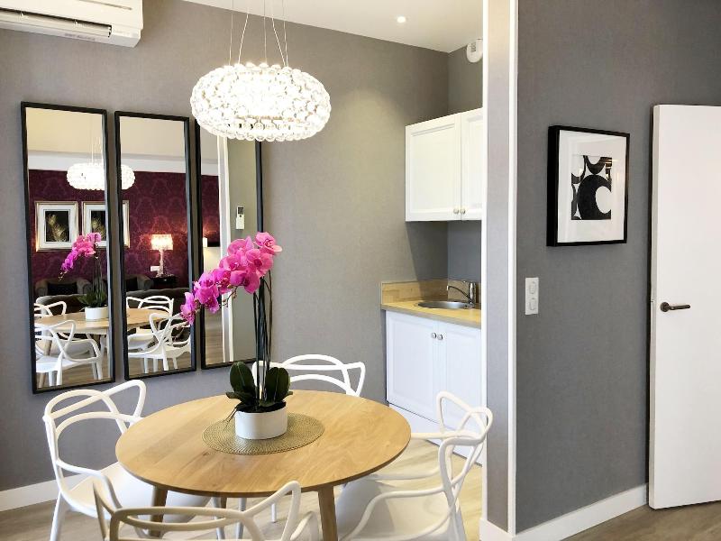 Hotel Les Suites De Cra Cy - Oda