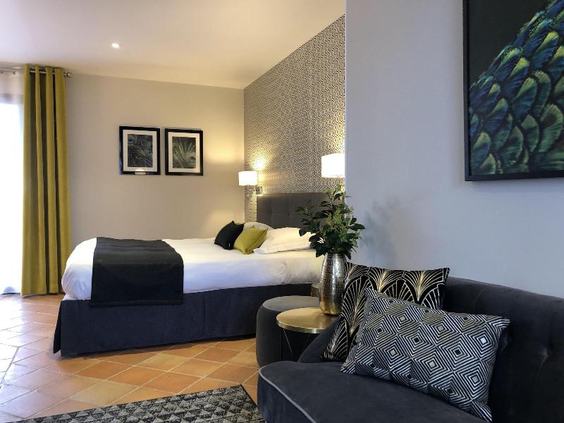 Hotel Les Suites De Cra Cy - Oda