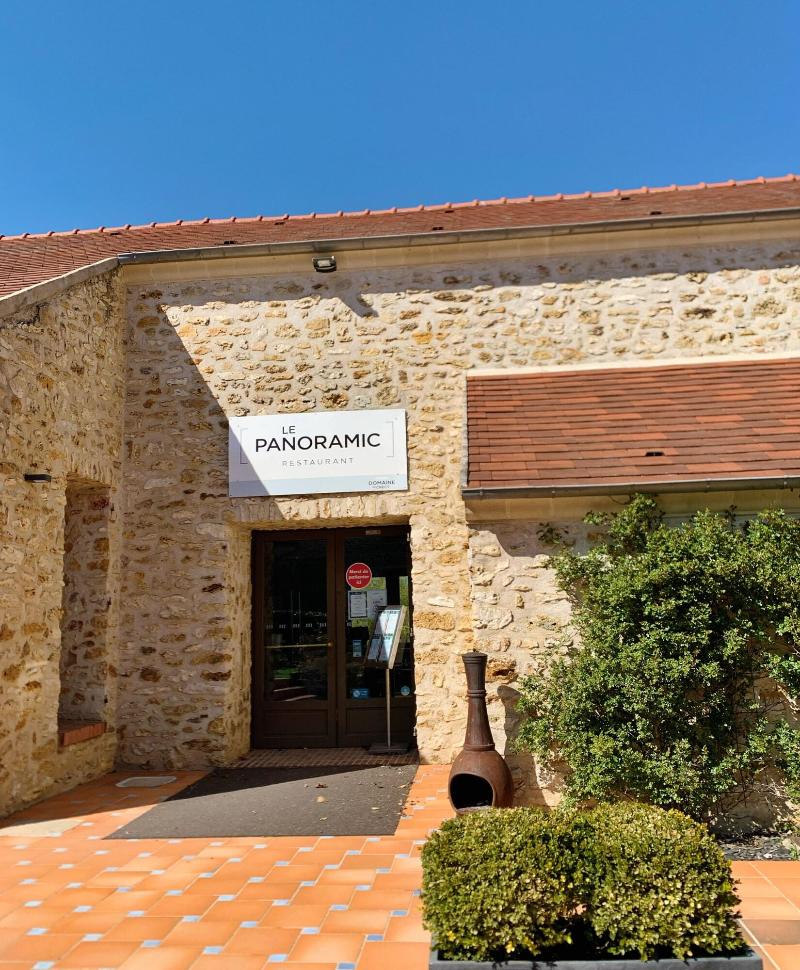 Hotel Les Suites De Cra Cy - Restoran