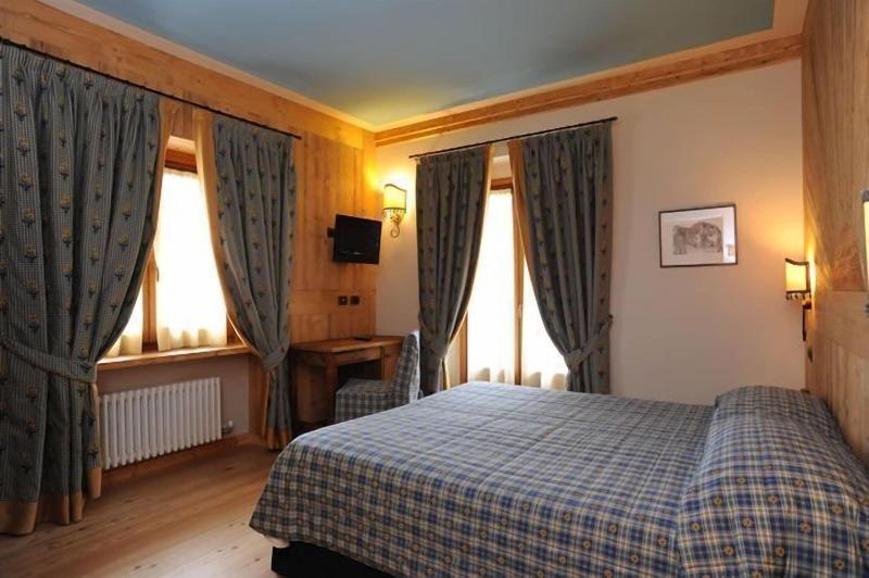 Hotel Laghetto - Oda