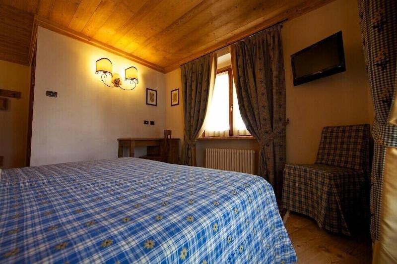 Hotel Laghetto - Oda