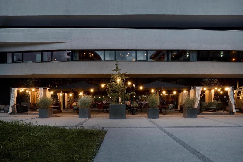 Me and All Hotel Flims by Hyatt - Lobi