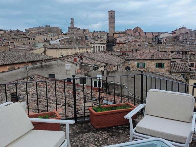 Albergodiffusovolterra - Oda