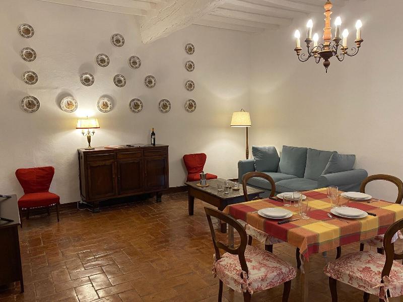 Albergodiffusovolterra - Oda