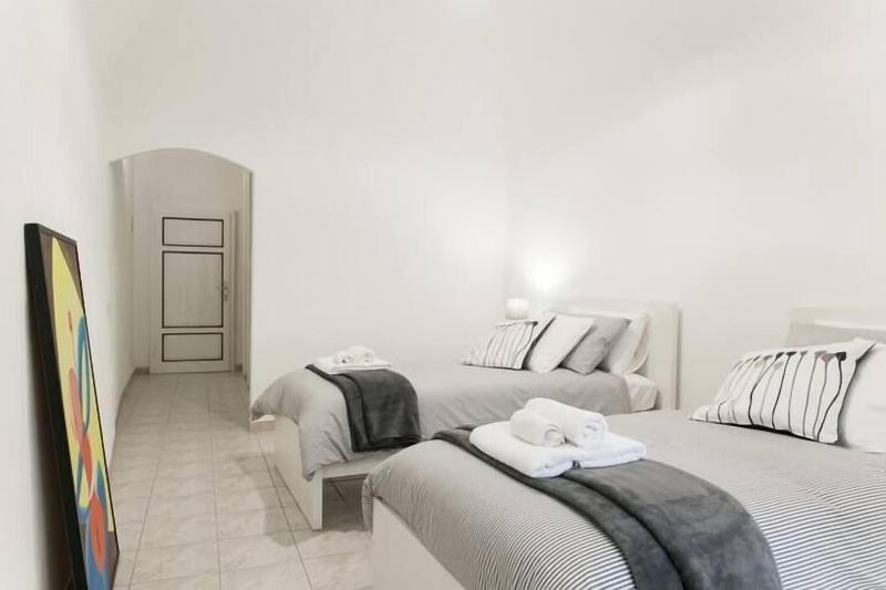 Albergodiffusovolterra - Oda