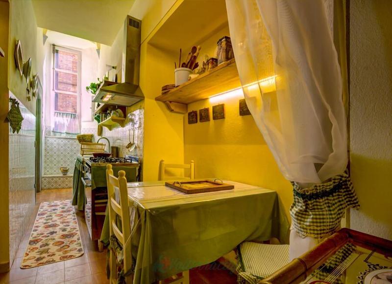 Albergodiffusovolterra - Oda