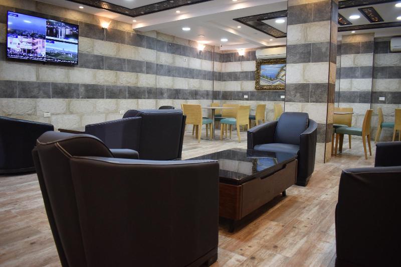 Nour Hotel Apartments - Lobi