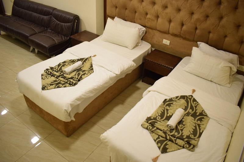 Nour Hotel Apartments - Oda