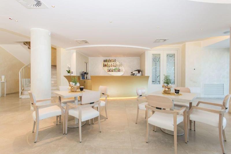 Hotel Savini - Bar