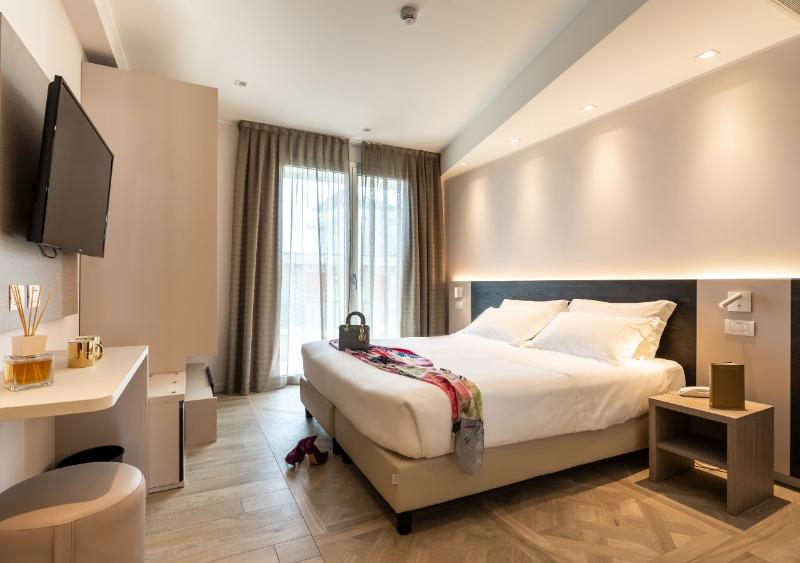 Hotel Savini - Oda