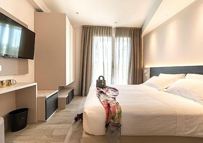 Hotel Savini - Oda