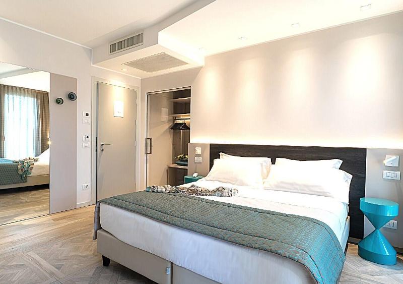 Hotel Savini - Oda