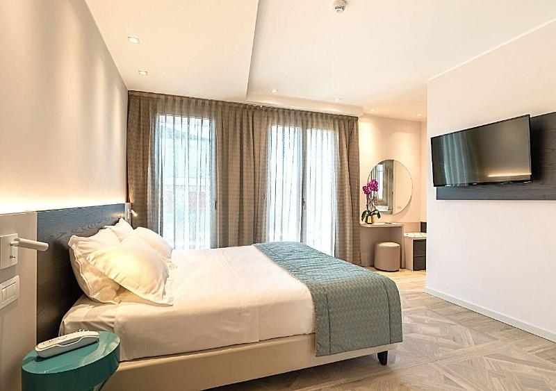 Hotel Savini - Oda