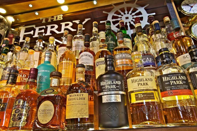 Ferry Inn Stromness - Bar