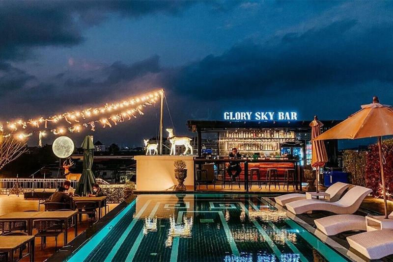 Glory Boutique Suite - Restoran