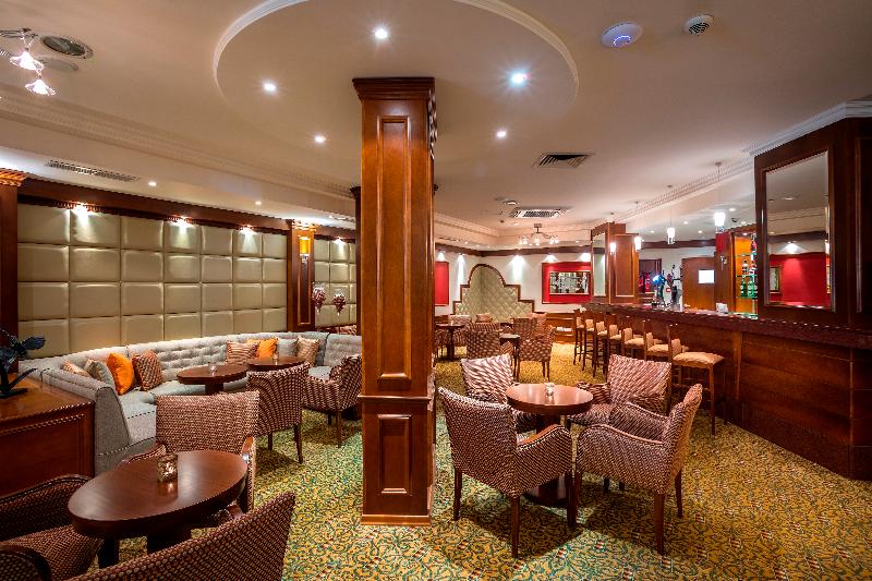 Aquamare Beach Hotel & Spa - Bar