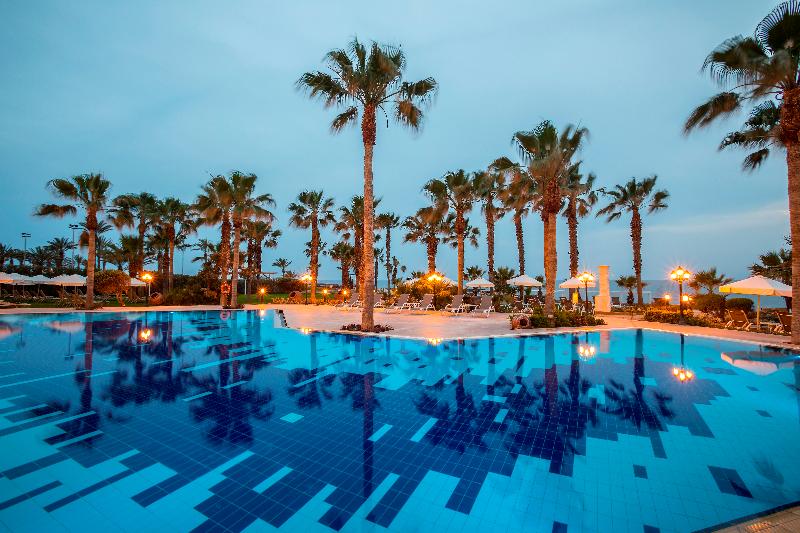 Aquamare Beach Hotel & Spa - Havuz