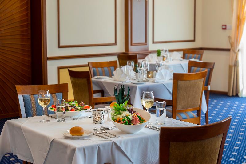 Aquamare Beach Hotel & Spa - Restoran
