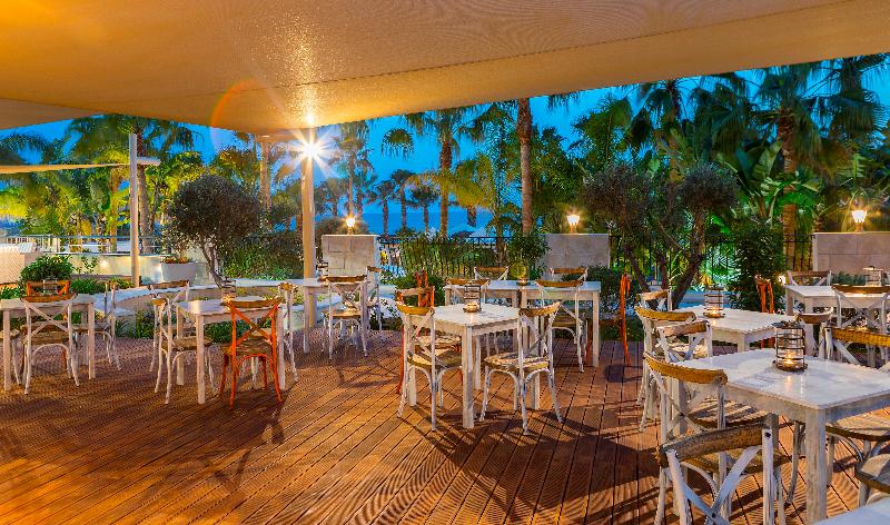 Aquamare Beach Hotel & Spa - Restoran