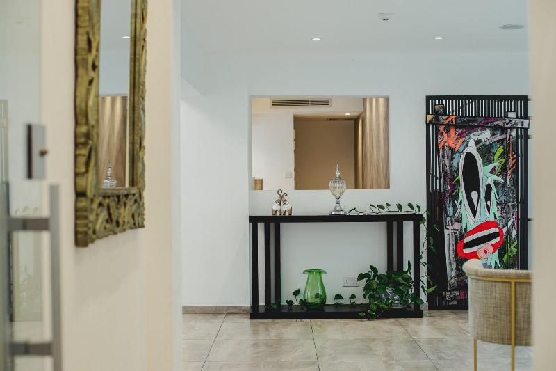 Roseum Boutique Hotel - Lobi