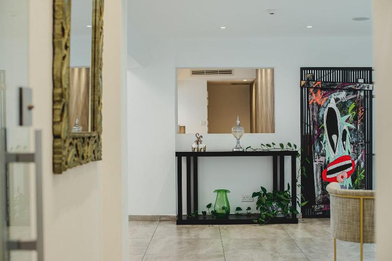 Roseum Boutique Hotel - Lobi