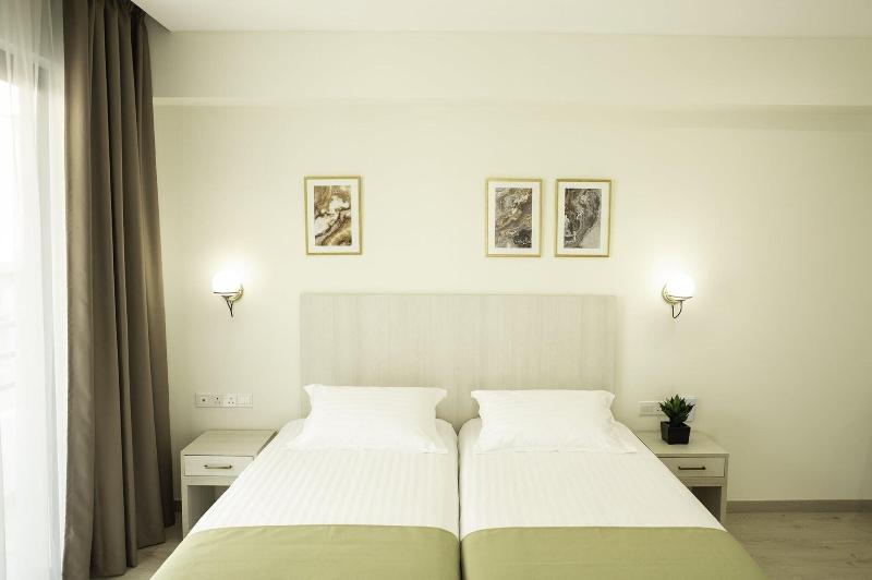 Roseum Boutique Hotel - Lobi
