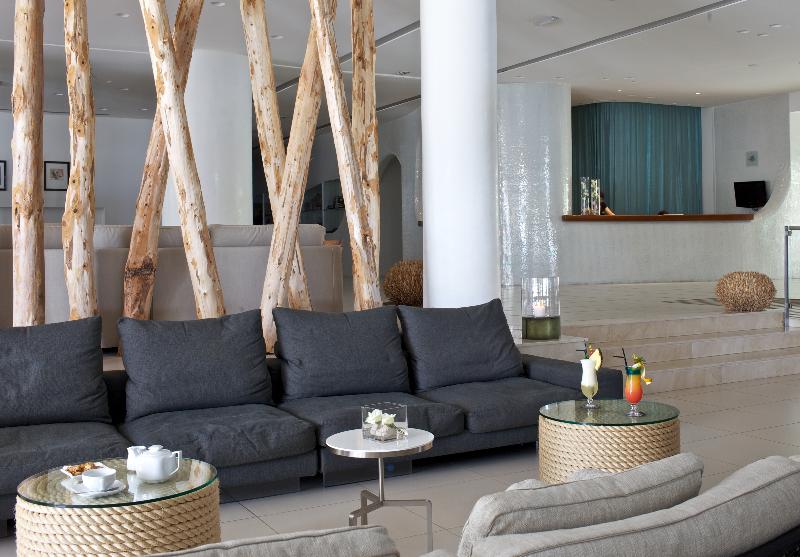Napa Mermaid Hotel & Suites - Lobi