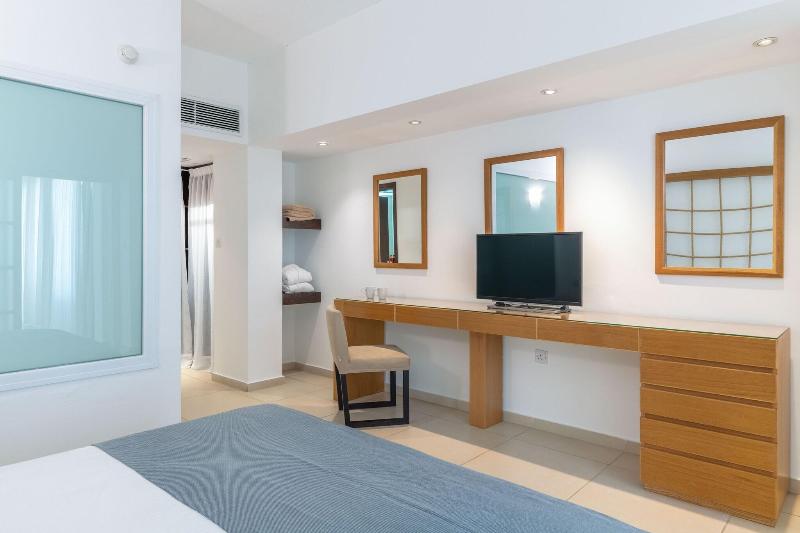 Napa Mermaid Hotel & Suites - Oda