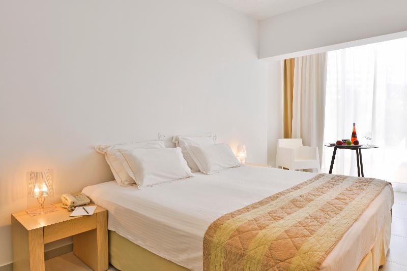 Napa Mermaid Hotel & Suites - Oda