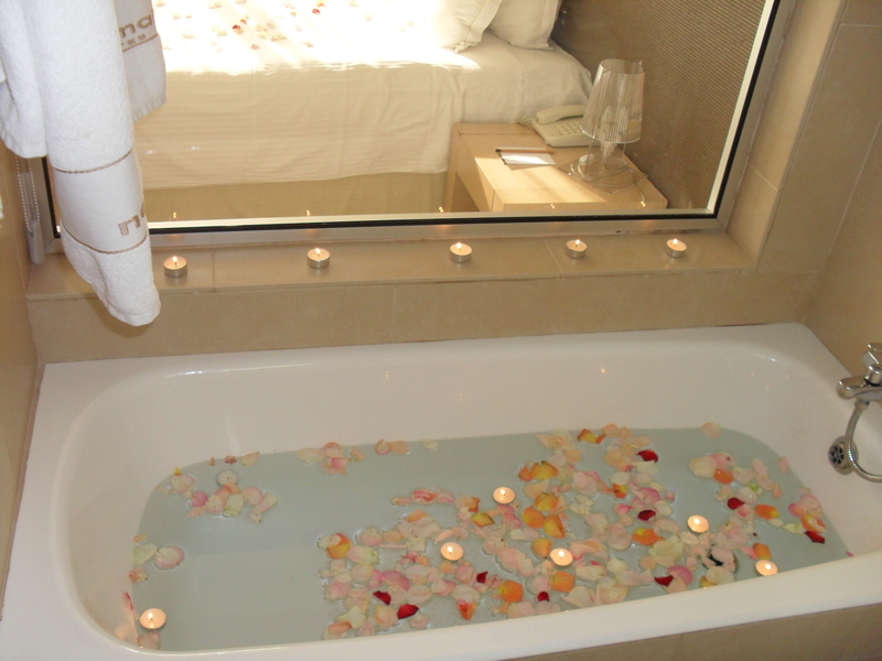 Napa Mermaid Hotel & Suites - Oda