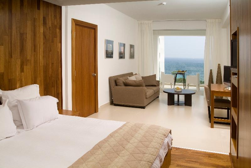 Napa Mermaid Hotel & Suites - Oda