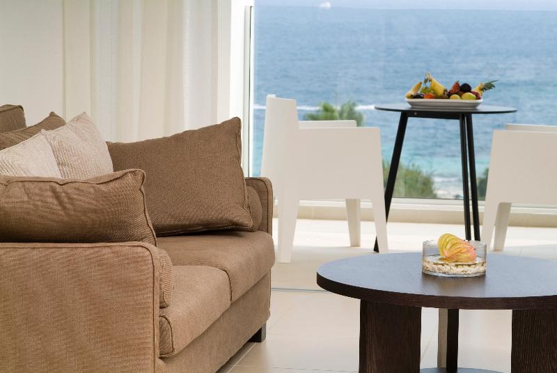 Napa Mermaid Hotel & Suites - Oda