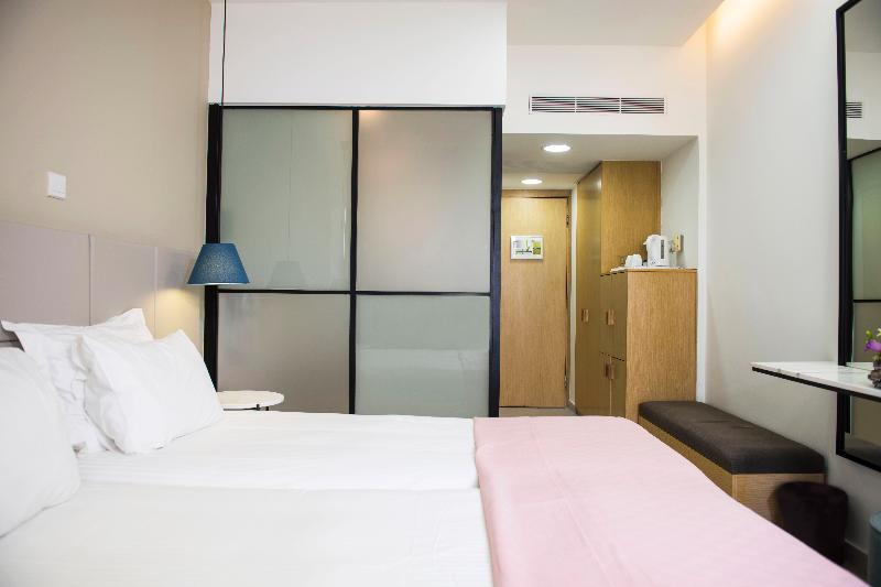 Napa Mermaid Hotel & Suites - Oda