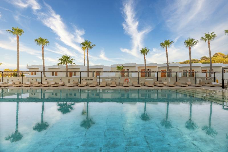 Napa Mermaid Hotel & Suites - Havuz