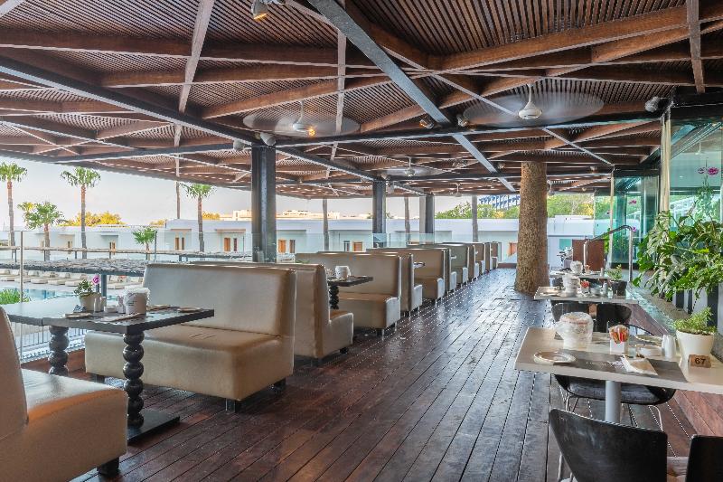 Napa Mermaid Hotel & Suites - Restoran