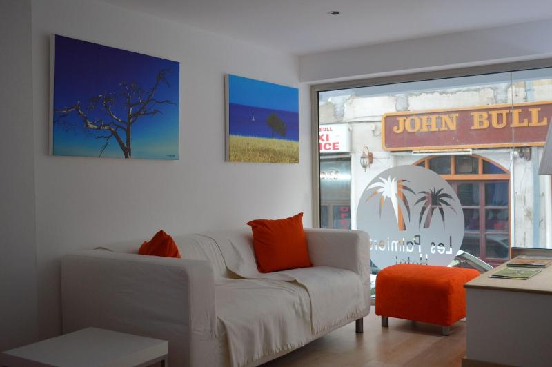Les Palmiers Hotel - Lobi