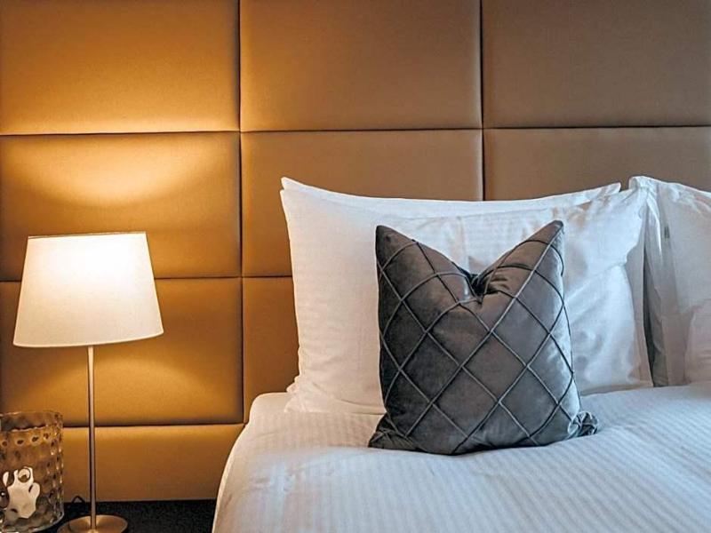 Hotel Dakota - Genel