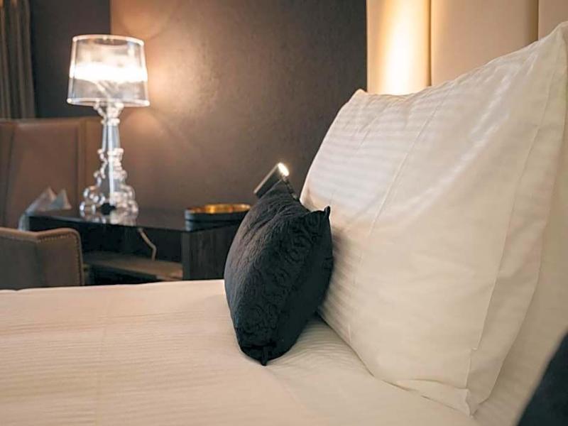 Hotel Dakota - Genel