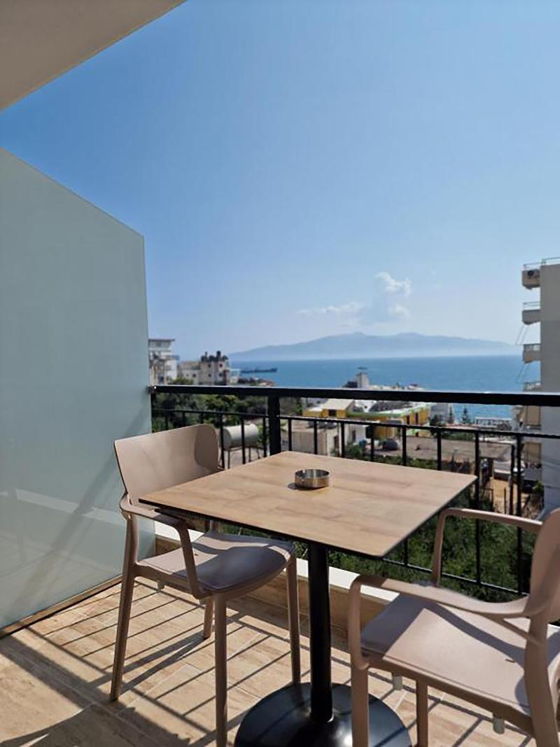 Joanna Suites - Oda