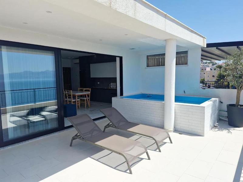 Joanna Suites - Oda