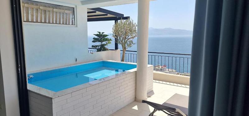 Joanna Suites - Oda